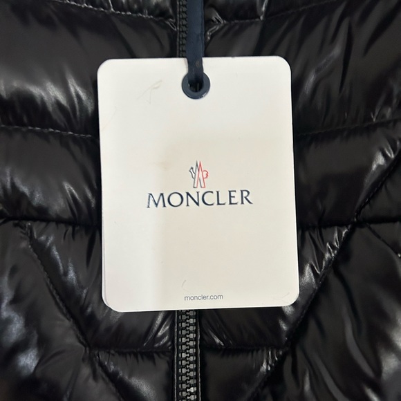 MONCLER Women's Abante Down Jacket medium - Picture 7 of 9